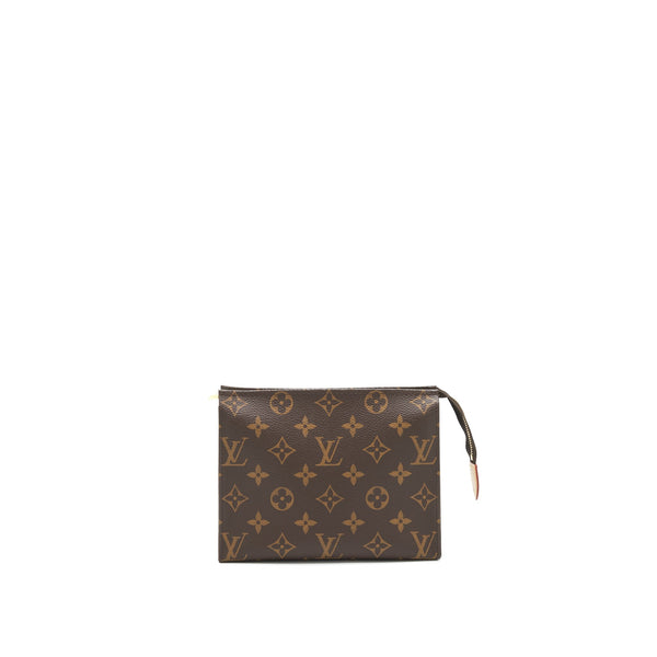 Louis Vuitton Toiletry Pochette 19 Monogram