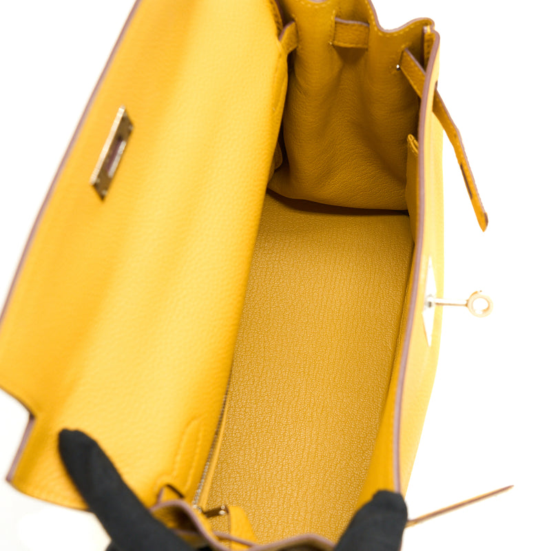 Hermes Kelly 28 Togo 9D Jaune Amber SHW Stamp C