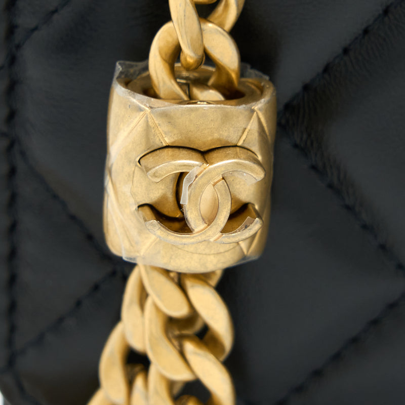 Chanel 22K Gold Pillar Wallet On Chain Lambskin Black Brushed GHW(Microchip)