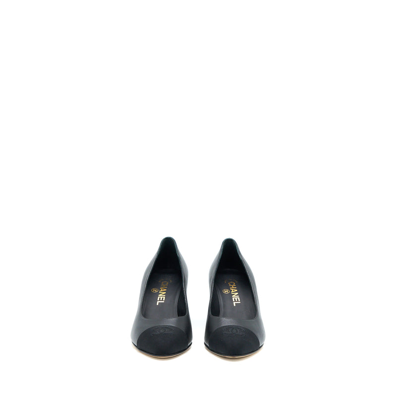 Chanel Size 36 CC Logo Heels With Pearl Black