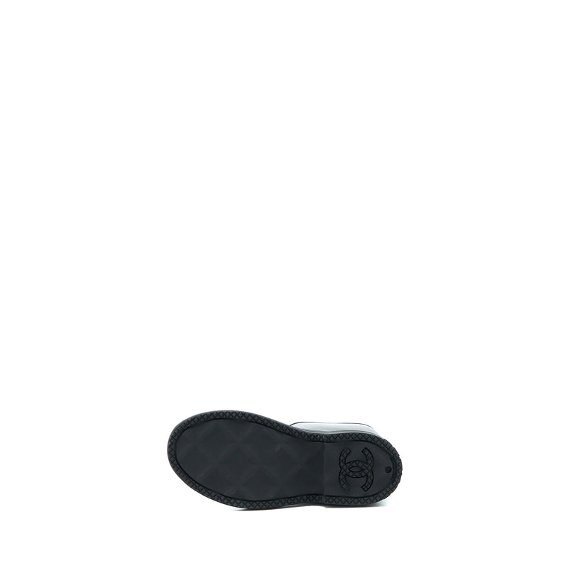 Chanel Size 39 Rubber Boost Black/White