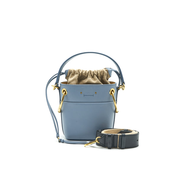 CHLOE ROY BUCKET LEATHER CROSS BODY BAG LIGHT BLUE