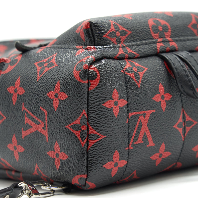louis vuitton backpack palm springs monogram infrarouge pm black red Louis Vuitton Palm Springs Mini Backpack in Black and Red