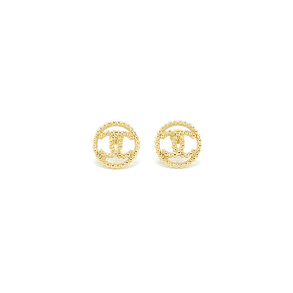 Chanel Round CC Gold tone earrings