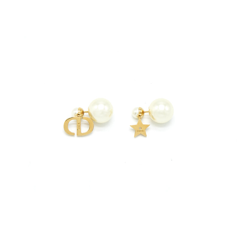 Dior cd deals pearl earrings