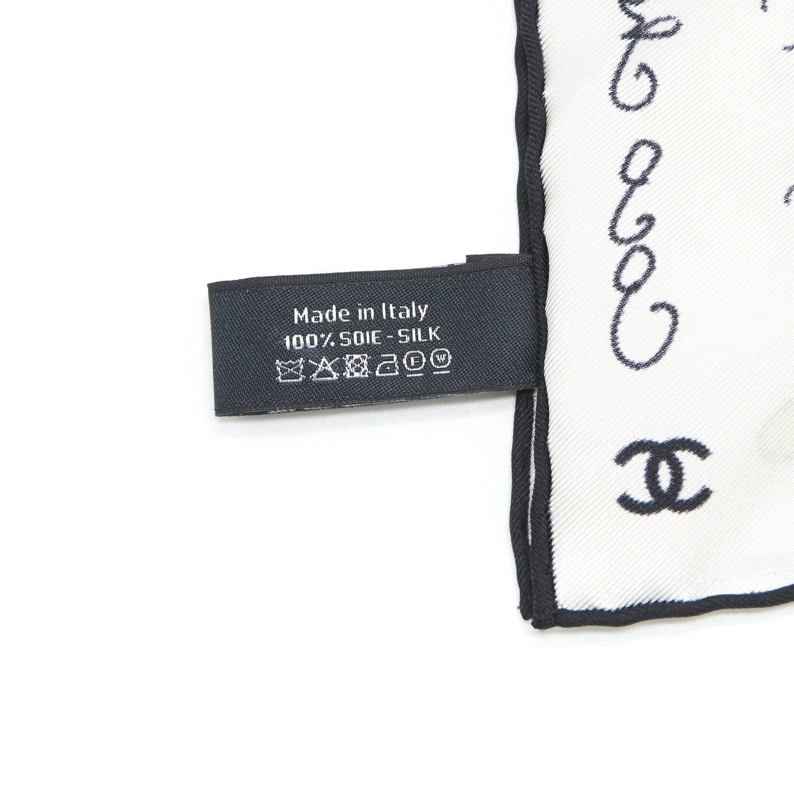 【CHANEL】Hairband Silk Twill White Black CHANEL 24P Black White Ecru Silk Twill Print Headband
