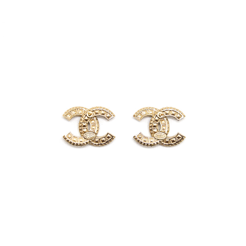 Chanel CC crystal Earrings Light Gold