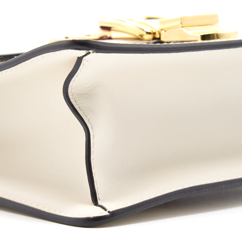 Gucci Sylvie Leather Mini Chain Bag (the nylon web bow missing)