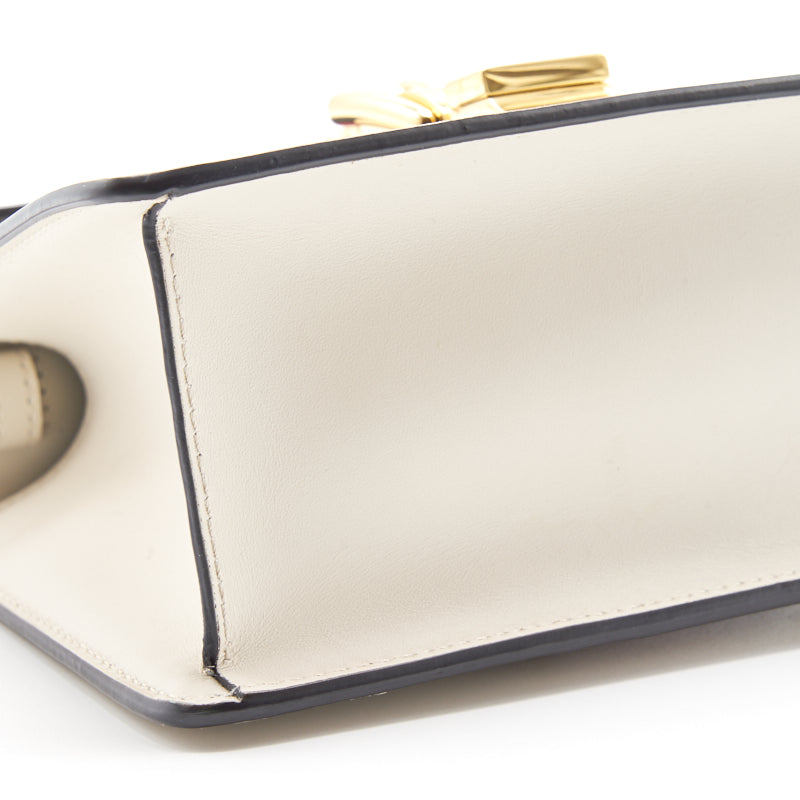 Gucci Sylvie Leather Mini Bag - EMIER