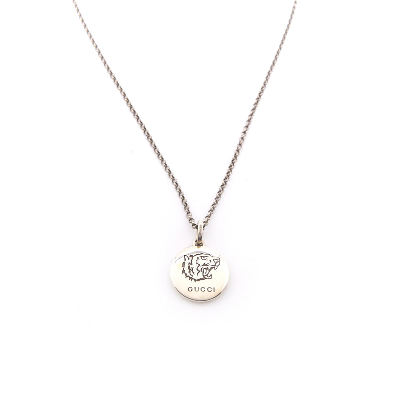Gucci "Blind For Love" Necklace in Silver - EMIER