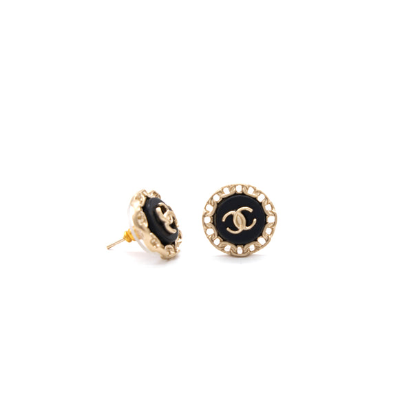 Chanel Vintage CC Onyx  Gold Tone stud Earrings
