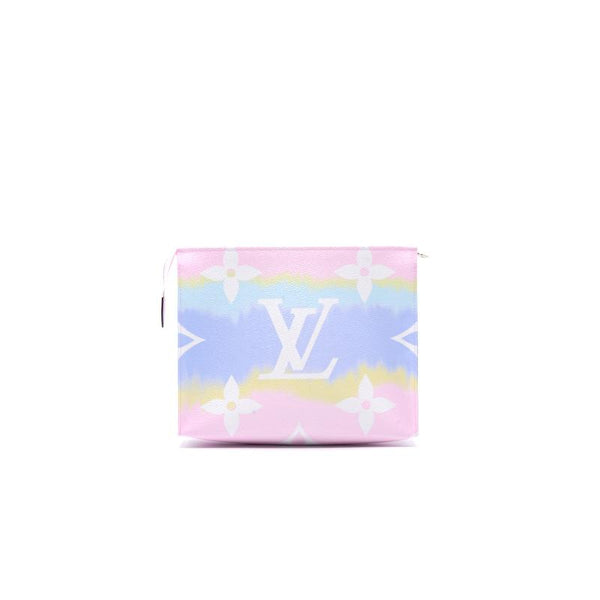 Louis Vuitton Escale toiletry pouch 26 - EMIER