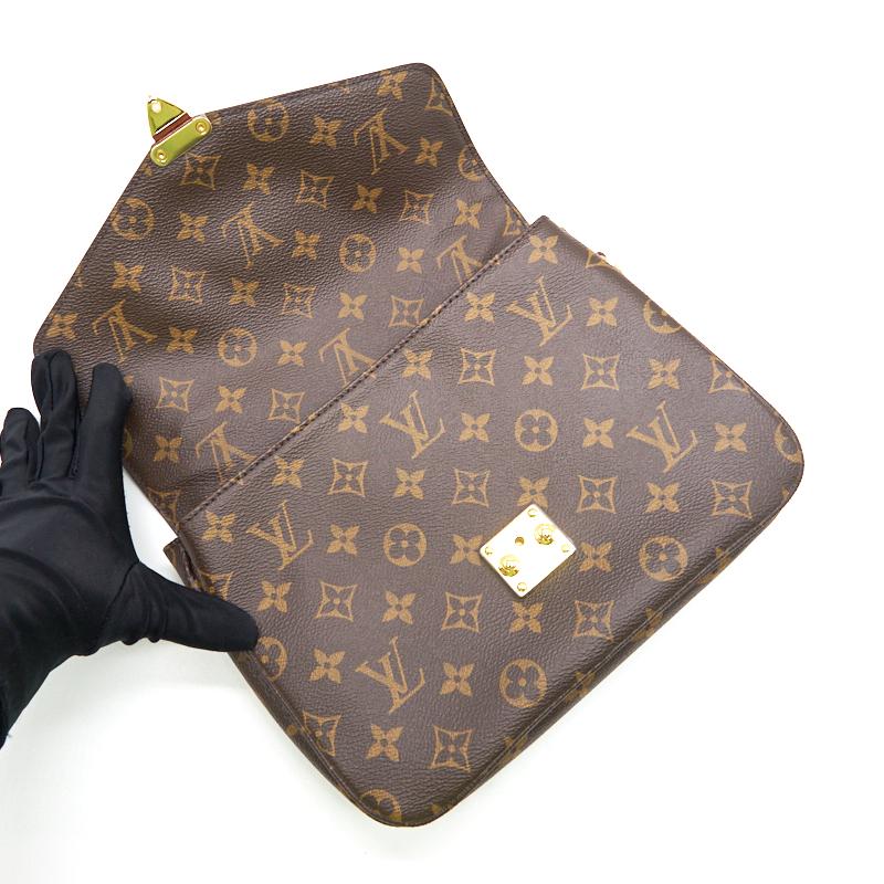 Louis Vuitton Pochette Metis Monogram Canvas Crossbody Bag - EMIER