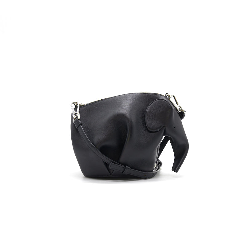 小物 LOEWE elephant charm BLACK B623A18X01_1100_1F.jpg?sw=1200