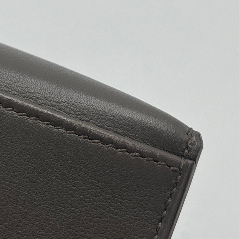 Hermes Kelly Pochette Swift 8F Gris Etain GHW Stamp Square P