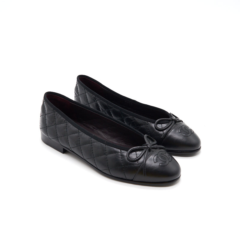 Quilted flats Black Aged Calfskin size 35C